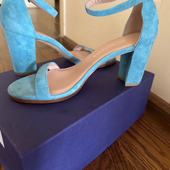 Stuart Weitzman NWT Size 7 Nearly Nude Sandal Tourquise Suede - Picture 6 of 7